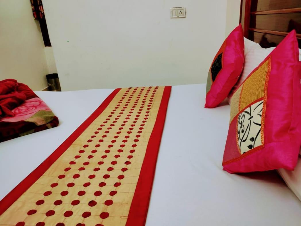 Hotel Diamond New Delhi Luaran gambar